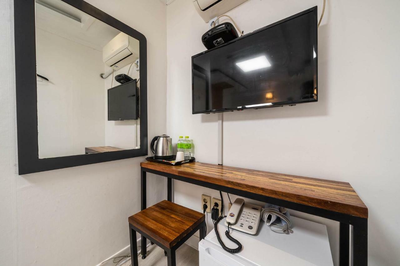 Must Stay Hotel Сеул Экстерьер фото